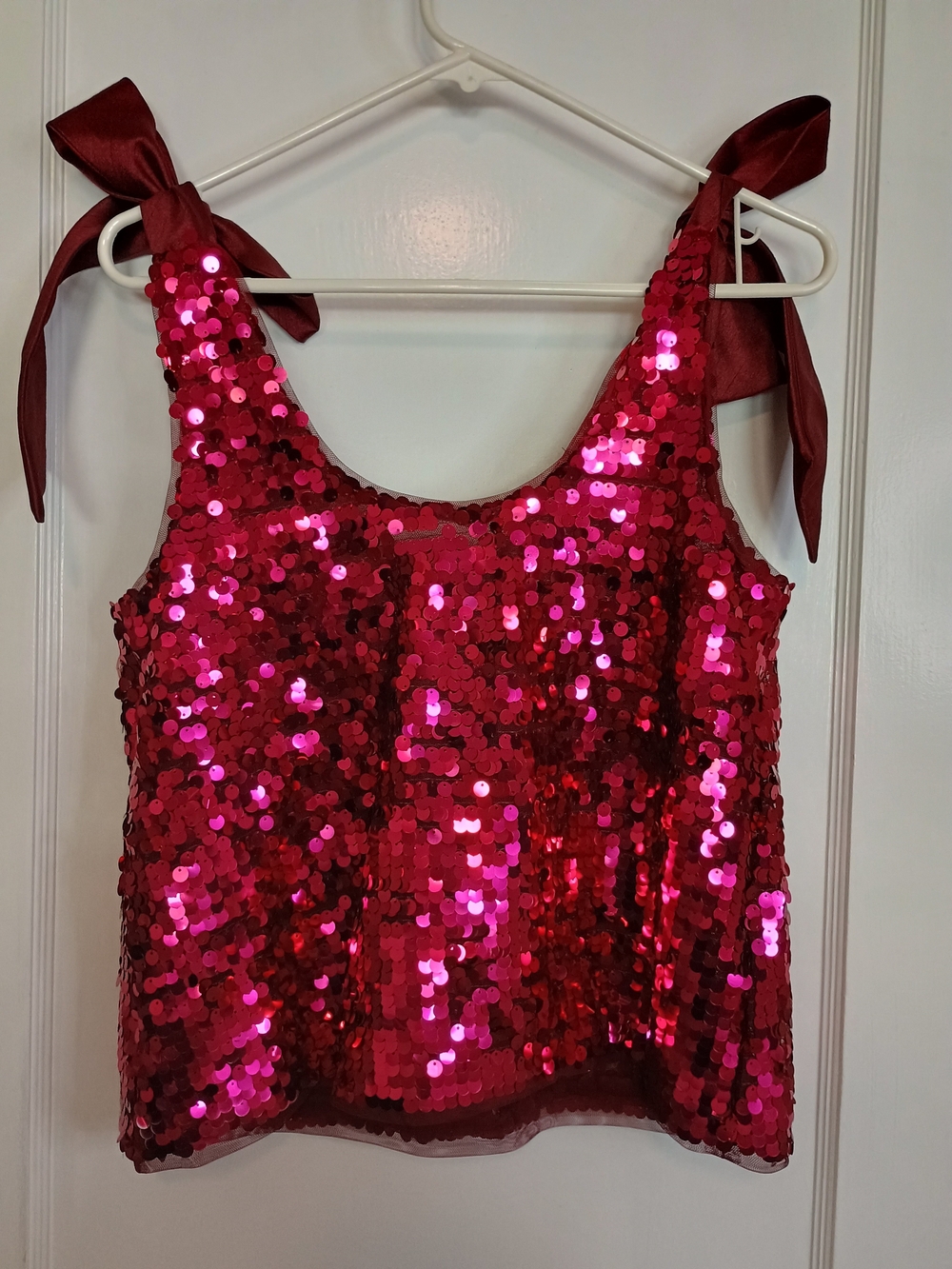 Maeve Anthropologie Pink Red Sequin Bow Strap Tank Top Medium Party Holiday - Picture 6 of 7